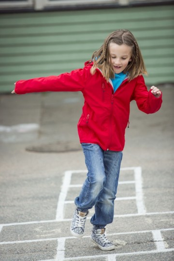 020909 Basic softshell junior