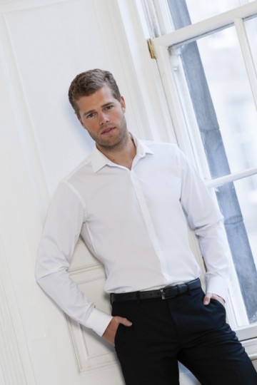 Russell Ultimate Stretch Shirt met LM