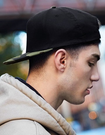 Beechfield Camo Snapback B691