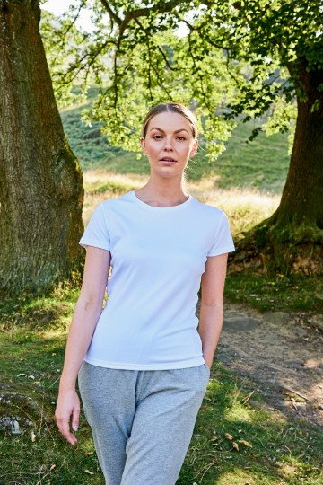 EA004F AWDIS dames Ambaro Recycled Sports Tee