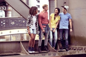 Russell Ladies HD Tee met V-hals