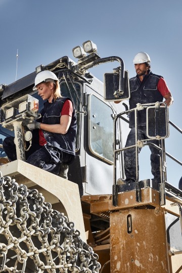 JN855 Workwear Sofshell Padded Vest