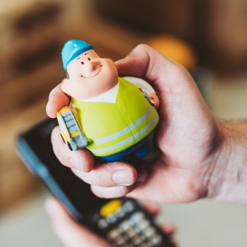 M124246 MBW SQUEEZIES® Warehouse Bert®