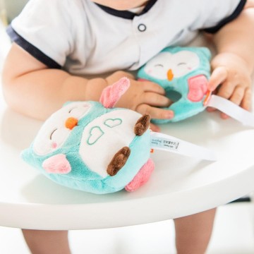 M160828 MBW Squeaky® Uil craquelé folie