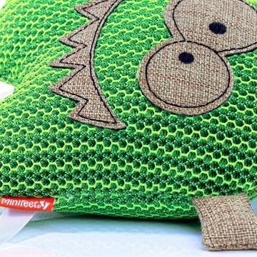 M170031 MBW MiniFeet® Dog Toy Ghost detail