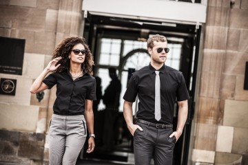 Russell Ultimate Stretch Shirt